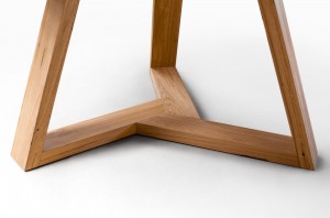 tripod blackbutt dining tables